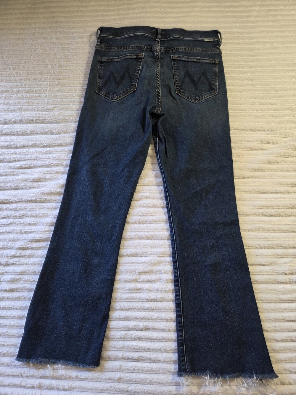 MOTHER The Insider Crop Step Fray Jeans Size 28 Dark Wash Raw Hem - Picture 4 of 11